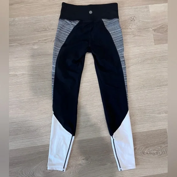 Athleta High Rise Jacquard Flow Chaturanga Tight - Picture 2 of 4